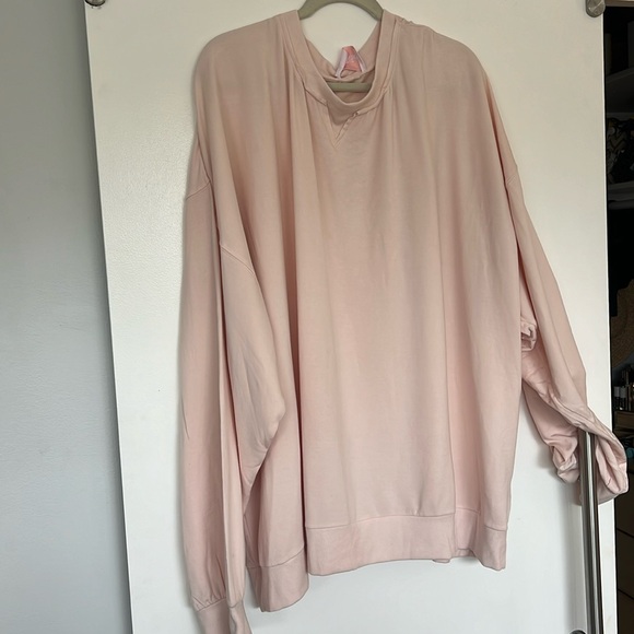 Selkie Pillow Sweater in Crème NWT size XXL - Picture 2 of 3